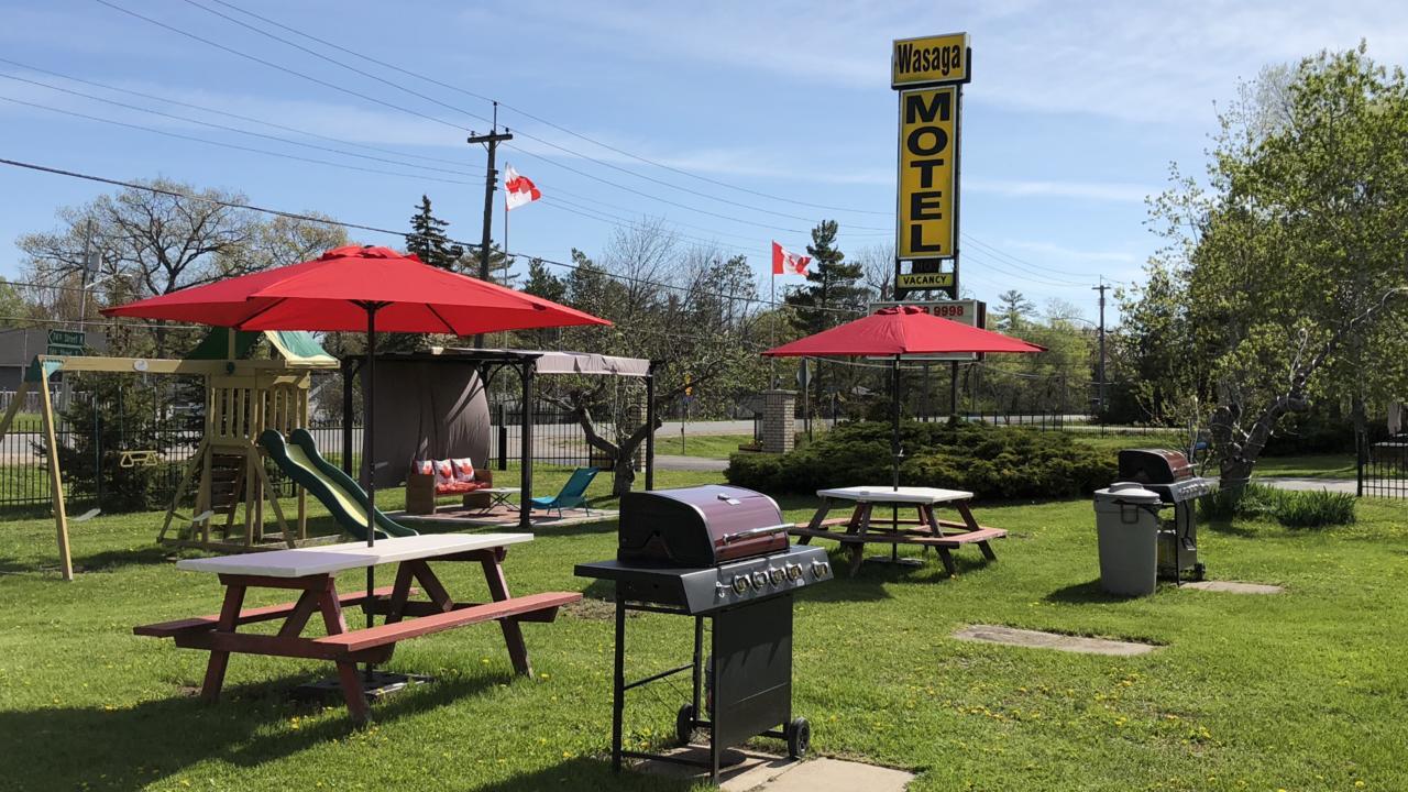 Wasaga Motel Inn Wasaga Beach Exterior photo