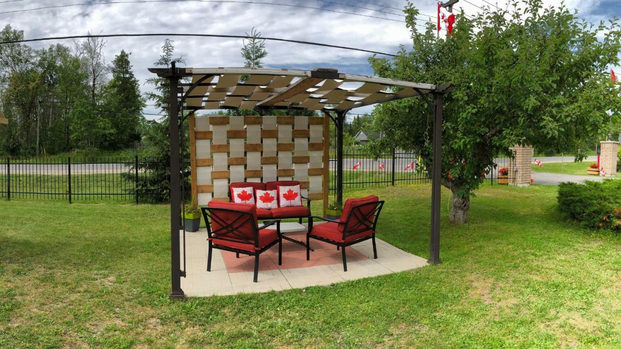 Wasaga Motel Inn Wasaga Beach Exterior photo